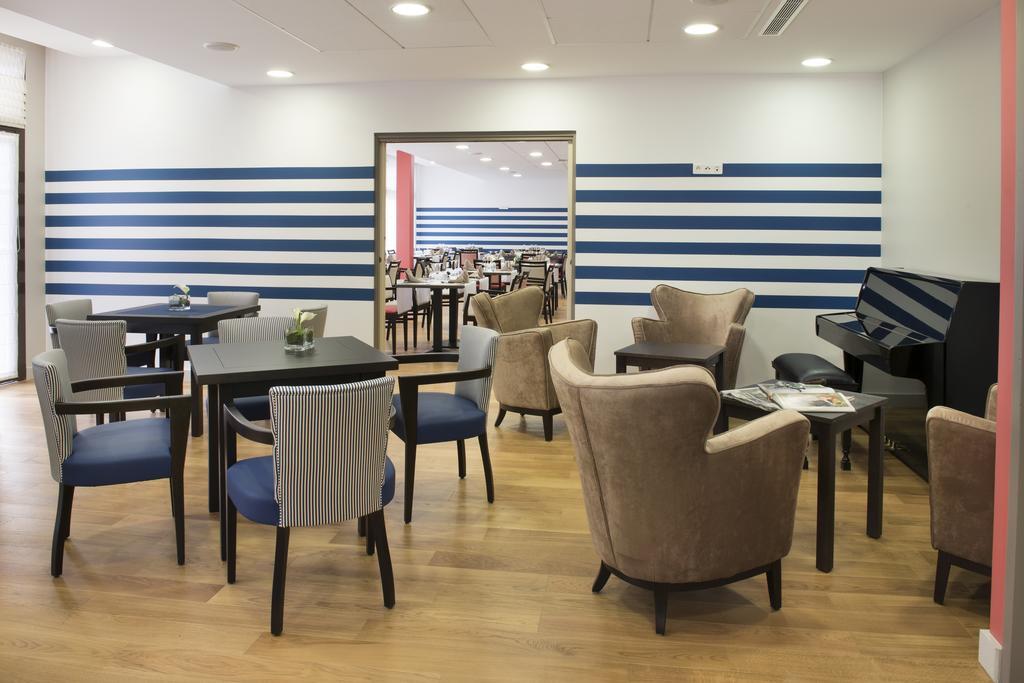 Aparthotel Domitys Le Ruban d'Azur à Sète Chambre photo
