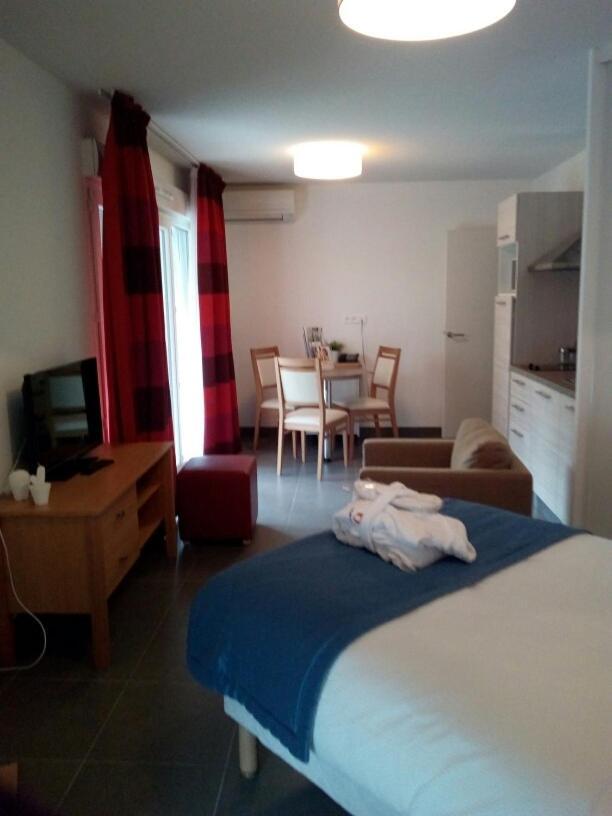 Aparthotel Domitys Le Ruban d'Azur à Sète Extérieur photo